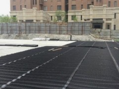 排水板跟防水板有什么不同