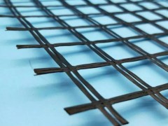 盖被加铺玻璃纤维土工格栅方法概述