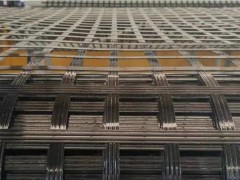 钢塑土工格栅：一种先进的土木工程加固材料