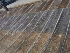 纤维土工格栅：土木工程中的高效增强材料