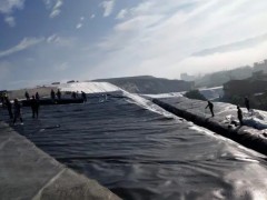 尾矿库选土工膜卷材：防渗隔离，环保防水